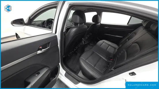 HYUNDAI ELANTRA (AVANTE) 1.6 GDI SMART