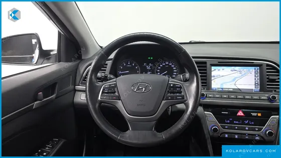 HYUNDAI ELANTRA (AVANTE) 1.6 GDI SMART