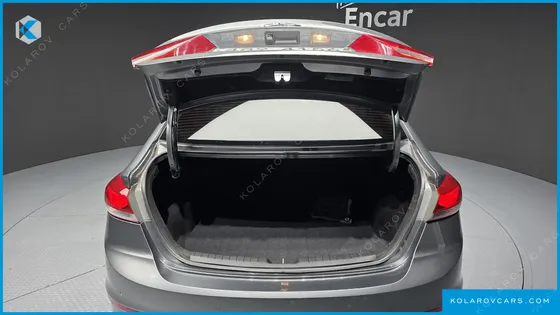 HYUNDAI ELANTRA (AVANTE) 1.6 GDI VALUE PLUS