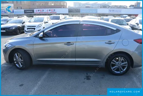 HYUNDAI ELANTRA (AVANTE) 1.6 E-VGT SMART