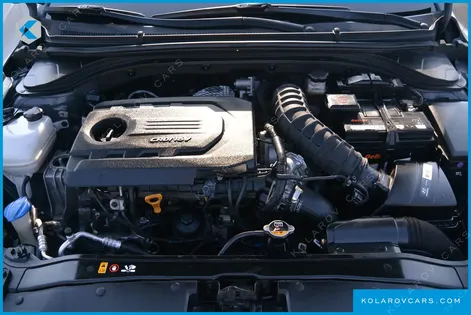 HYUNDAI ELANTRA (AVANTE) 1.6 E-VGT SMART