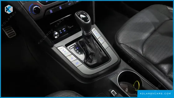 HYUNDAI ELANTRA (AVANTE) 1.6 GDI PREMIUM