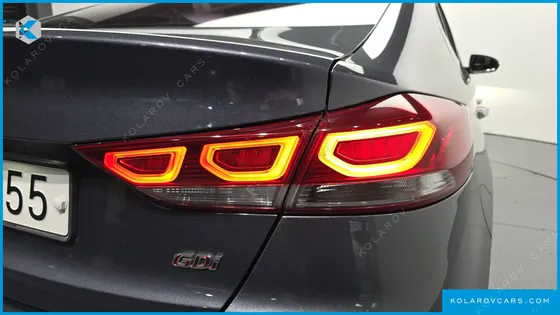 HYUNDAI ELANTRA (AVANTE) 1.6 GDI PREMIUM