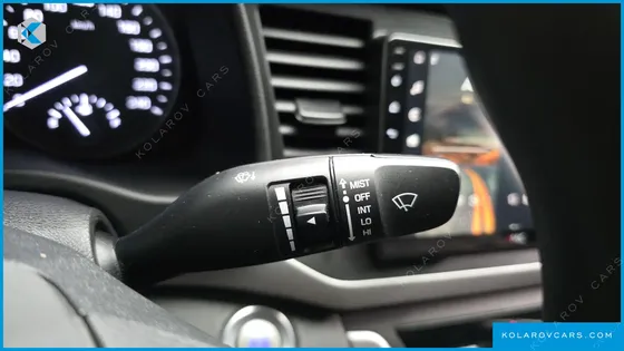 HYUNDAI ELANTRA (AVANTE) 1.6 GDI VALUE PLUS