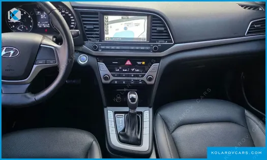 HYUNDAI ELANTRA (AVANTE) 1.6 GDI SMART