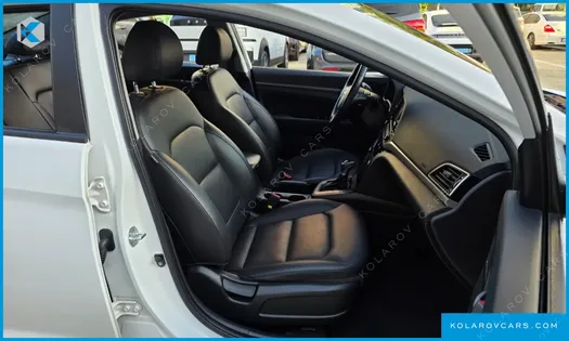 HYUNDAI ELANTRA (AVANTE) 1.6 GDI SMART