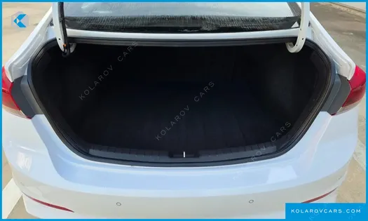 HYUNDAI ELANTRA (AVANTE) 1.6 GDI SMART