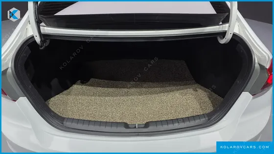 HYUNDAI ELANTRA (AVANTE) 1.6 GDI VALUE PLUS