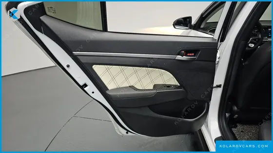 HYUNDAI ELANTRA (AVANTE) 1.6 GDI PREMIUM