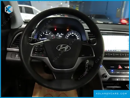 HYUNDAI ELANTRA (AVANTE) 1.6 LPI STYLE (RENTAL CAR)