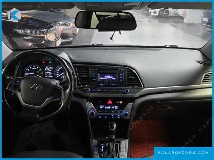 HYUNDAI ELANTRA (AVANTE) 1.6 LPI SMART (RENTAL CAR)