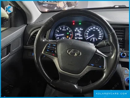 HYUNDAI ELANTRA (AVANTE) 1.6 LPI SMART (RENTAL CAR)
