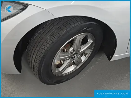 HYUNDAI ELANTRA (AVANTE) 1.6 LPI SMART (RENTAL CAR)