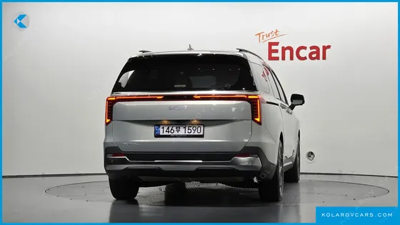 KIA CARNIVAL DIESEL 9-SEATER NOBLESSE