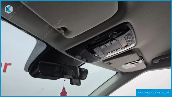 KIA CARNIVAL DIESEL 9-SEATER NOBLESSE