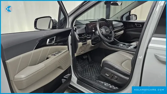 KIA CARNIVAL DIESEL 7-SEATER GRAVITY