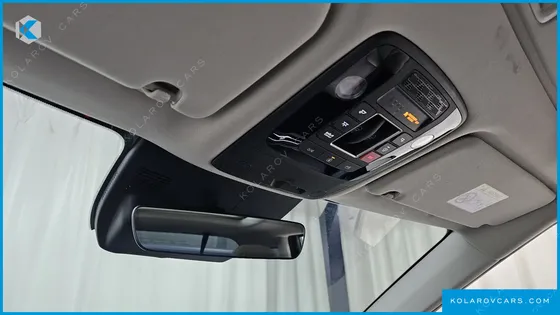 KIA CARNIVAL DIESEL 7-SEATER GRAVITY