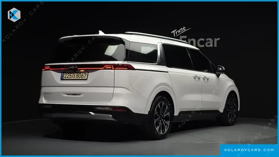KIA CARNIVAL DIESEL 7-SEATER SIGNATURE