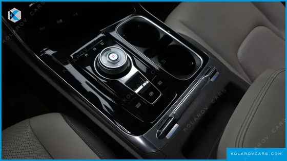 KIA CARNIVAL DIESEL 7-SEATER SIGNATURE