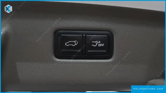 KIA CARNIVAL DIESEL 7-SEATER SIGNATURE