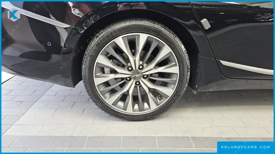 KIA K8 2.5 GASOLINE 2WD