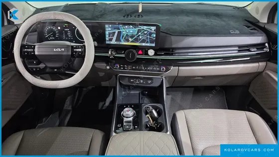 KIA CARNIVAL GASOLINE 7 SEATER X LINE
