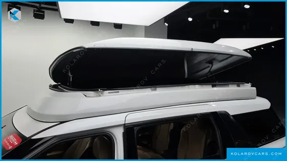 KIA CARNIVAL GASOLINE 7-SEATER SIGNATURE