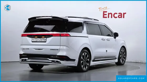 KIA CARNIVAL GASOLINE 7-SEATER SIGNATURE