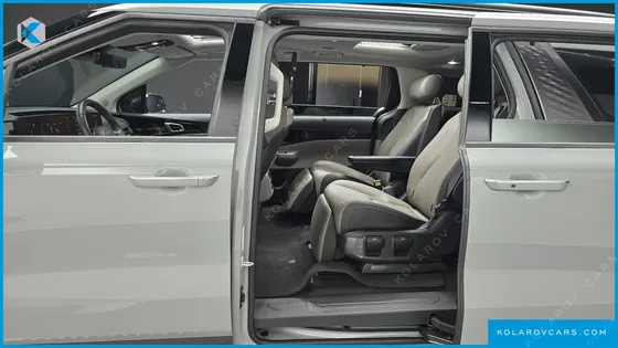 KIA CARNIVAL HEV 7SEATER GRAVITY