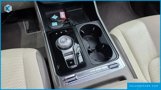 KIA CARNIVAL HEV 7SEATER GRAVITY