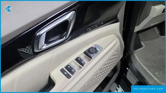 KIA CARNIVAL HEV 7SEATER GRAVITY