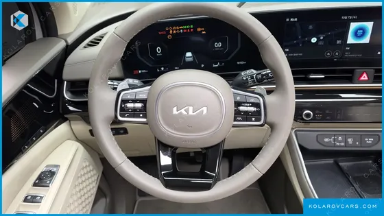 KIA CARNIVAL GASOLINE 7-SEATER GRAVITY