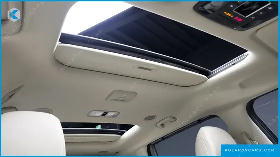 KIA CARNIVAL GASOLINE 7-SEATER GRAVITY