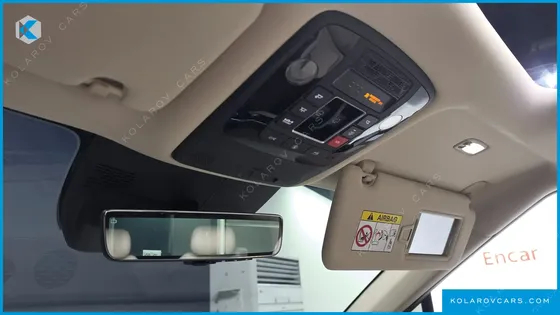 KIA CARNIVAL GASOLINE 7-SEATER GRAVITY