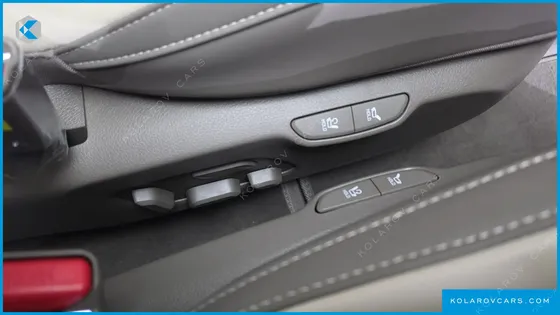 KIA CARNIVAL GASOLINE 7-SEATER GRAVITY