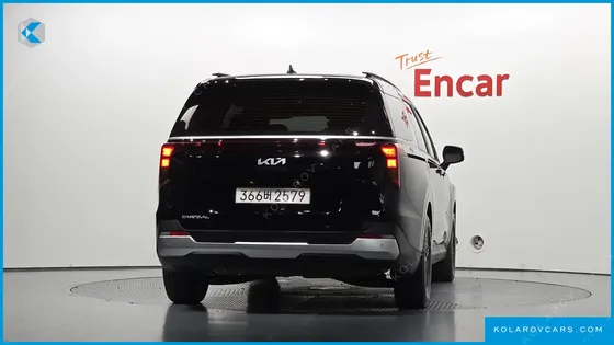 KIA CARNIVAL DIESEL 9-SEATER PRESTIGE