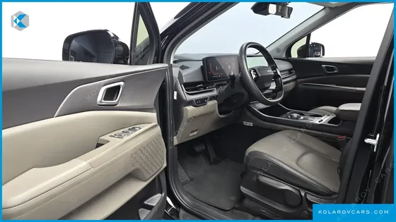 KIA CARNIVAL DIESEL 9-SEATER PRESTIGE