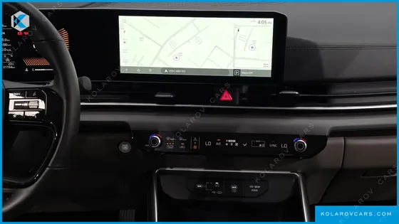 KIA CARNIVAL DIESEL 9-SEATER PRESTIGE