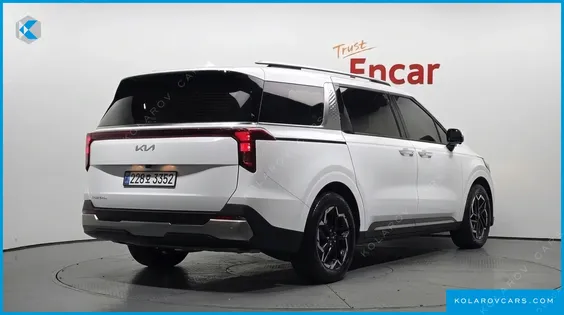 KIA CARNIVAL DIESEL 9-SEATER NOBLESSE
