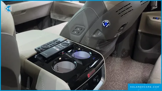 KIA CARNIVAL HEV 9-SEATER HI-LIMOUSINE