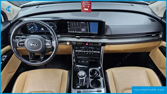 KIA CARNIVAL DIESEL 9-SEATER SIGNATURE