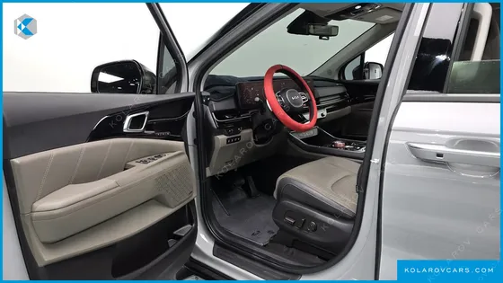 KIA CARNIVAL DIESEL 7-SEATER GRAVITY