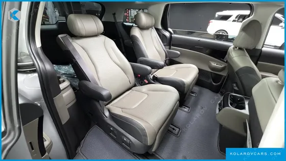 KIA CARNIVAL DIESEL 7-SEATER GRAVITY