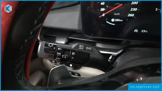 KIA CARNIVAL DIESEL 7-SEATER GRAVITY