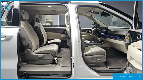 KIA CARNIVAL HEV 9SEATER SIGNATURE