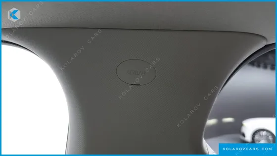 KIA CARNIVAL GASOLINE 7-SEATER SIGNATURE