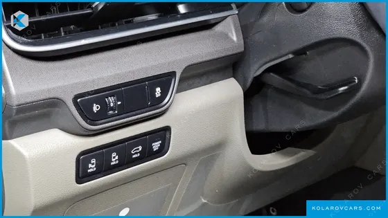KIA CARNIVAL DIESEL 9-SEATER NOBLESSE