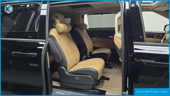 KIA CARNIVAL GASOLINE 9-SEATER SIGNATURE