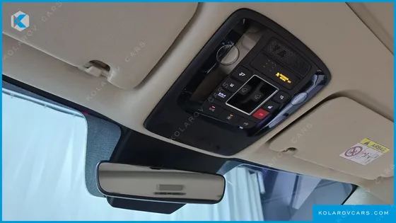 KIA CARNIVAL GASOLINE 9-SEATER SIGNATURE