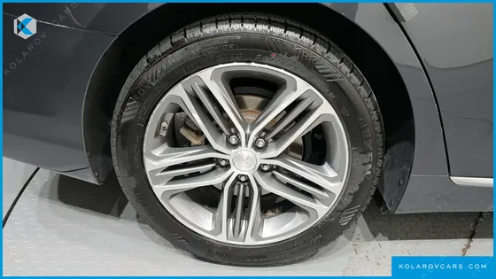 HYUNDAI GRANDEUR 2.4 PREMIUM